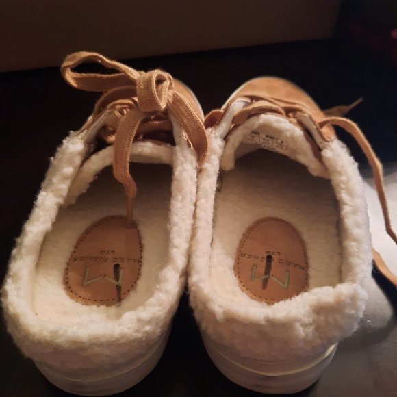 NWOT Marc Fisher LTD Miranda Slip-On Sneaker in Natural Leather, Size 7-8 - Picture 5 of 8